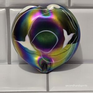 Hand Blown Iridescent Studio Art Glass -  Heart Paperweight Hearts And Vines